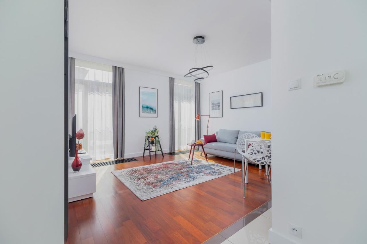 Apartment Lobzowska Cracow By Noclegi Renters Krakkó Kültér fotó