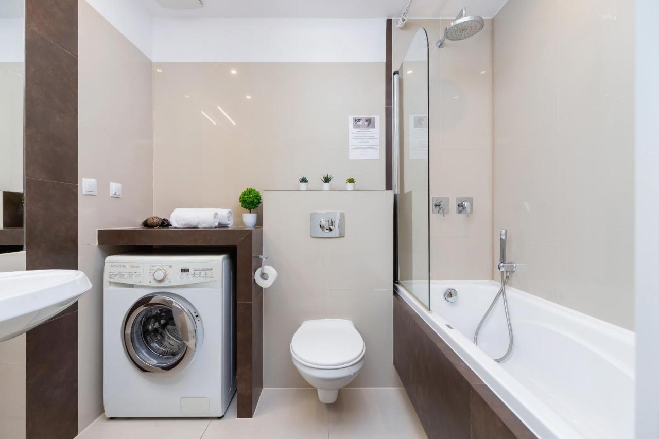 Apartment Lobzowska Cracow By Noclegi Renters Krakkó Kültér fotó